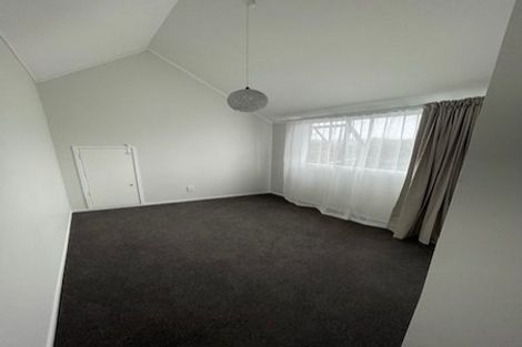 Photo of property in 12 Fresil Lane, Massey, Auckland, 0614