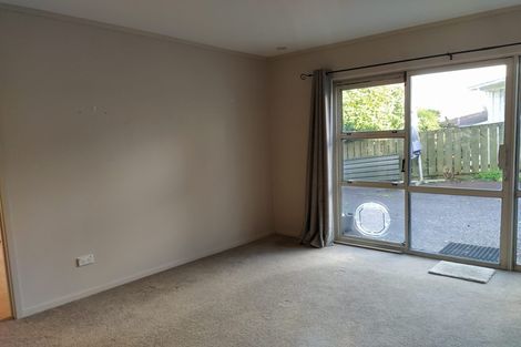 Photo of property in 2/18 Glamorgan Drive, Torbay, Auckland, 0630