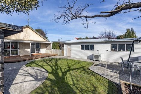 Photo of property in 24 Woodend Road, Woodend, 7610