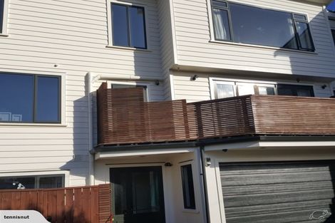 Photo of property in 77a Creswick Terrace, Northland, Wellington, 6012