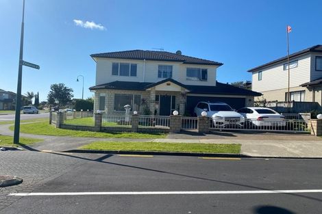 Photo of property in 135 Cyril French Drive, Flat Bush, Auckland, 2016