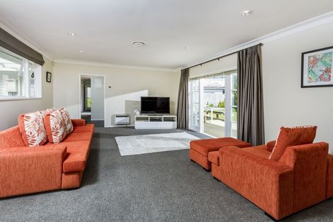 Photo of property in 1/17 Infidel Place, Torbay, Auckland, 0630