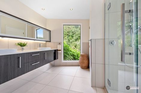 Photo of property in 36 Woodvale Grove, Fairfield, Lower Hutt, 5011