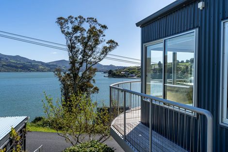 Photo of property in 40 Marine Parade, Macandrew Bay, Dunedin, 9014