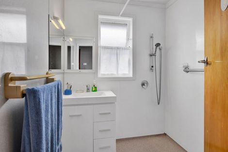 Photo of property in 63 Longfellow Road, Opunake, 4616