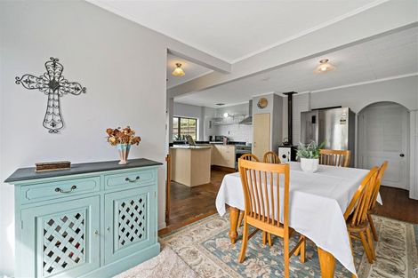 Photo of property in 91 Hutchinson Avenue, New Lynn, Auckland, 0600