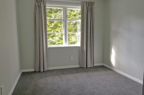 Photo of property in 98 Melbourne Road, Island Bay, Wellington, 6023
