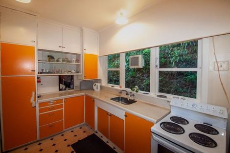 Photo of property in 2 The Rigi, Northland, Wellington, 6012