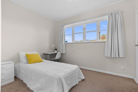 Photo of property in 120 Peverel Street, Riccarton, Christchurch, 8041