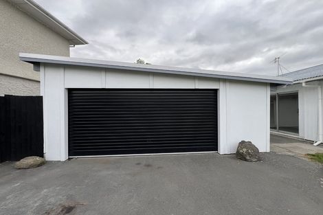 Photo of property in 5 Shirldale Place, Avonhead, Christchurch, 8042