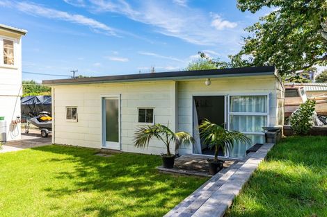 Photo of property in 17 Olsen Avenue, Mangawhai Heads, Mangawhai, 0505