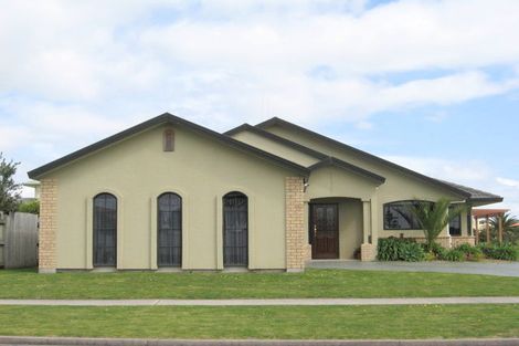Photo of property in 110 Santa Monica Drive, Papamoa Beach, Papamoa, 3118