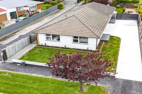 Photo of property in 84 Roberta Drive, Somerfield, Christchurch, 8024