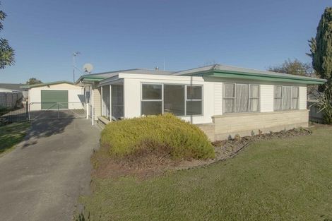 Photo of property in 19 Fife Crescent, Tamatea, Napier, 4112