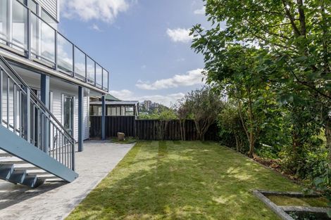 Photo of property in 9 Durham Crescent, Aro Valley, Wellington, 6021