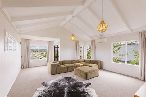 Photo of property in 8 Goodger Street, Waipukurau, 4200