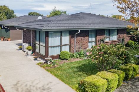 Photo of property in 1/14 Gatonby Place, Avonhead, Christchurch, 8042