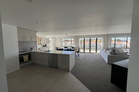 Photo of property in 21 Waterside Crescent, Gulf Harbour, Whangaparaoa, 0930