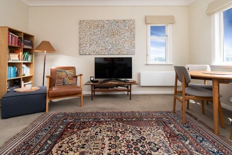 Photo of property in 109f7 Majoribanks Street, Mount Victoria, Wellington, 6011