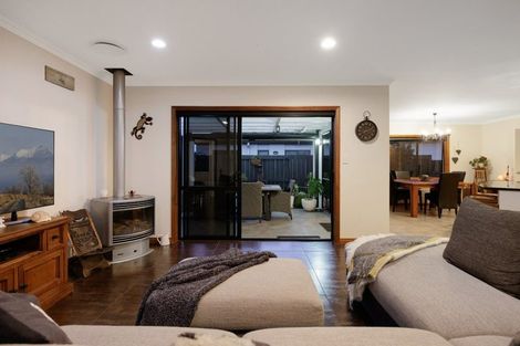 Photo of property in 24 Ohope Place, Papamoa Beach, Papamoa, 3118