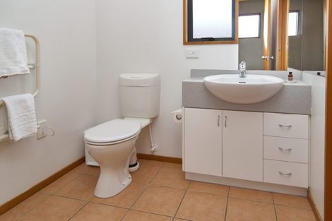 Photo of property in 40b Picton Avenue, Riccarton, Christchurch, 8011