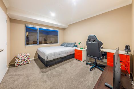 Photo of property in 13 Dunaff Place, Flat Bush, Auckland, 2019