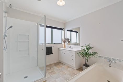 Photo of property in 1 Loveridge Place, Morrinsville, 3300