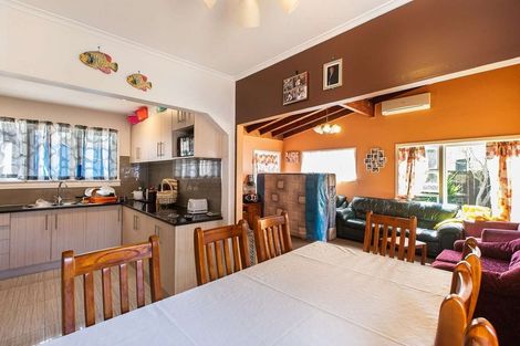 Photo of property in 21 Margaret Road, Papatoetoe, Auckland, 2025