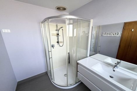 Photo of property in 9 Wynand Place, Sockburn, Christchurch, 8042