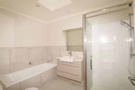 Photo of property in 39 Costa Viva Crescent, Karaka, Papakura, 2113