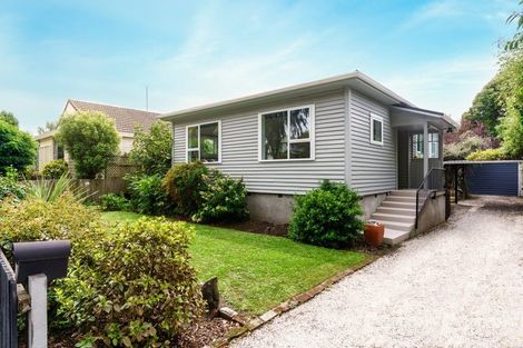 Photo of property in 215 Waimea Terrace, Beckenham, Christchurch, 8023
