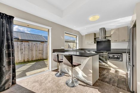 Photo of property in 2/31 Veitches Road, Casebrook, Christchurch, 8051