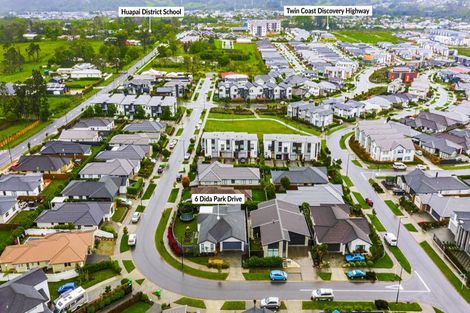 Photo of property in 6 Dida Park Drive, Kumeu, 0810