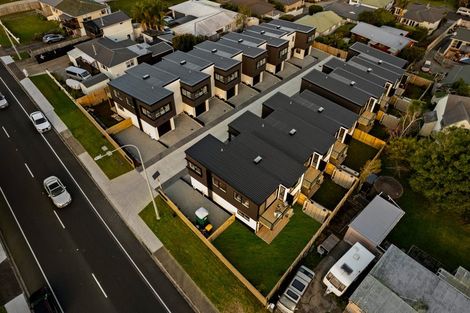 Photo of property in 935 Whangaparaoa Road, Manly, Whangaparaoa, 0930