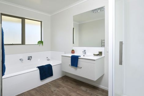 Photo of property in 27 Clifford Avenue, Bishopdale, Nelson, 7011