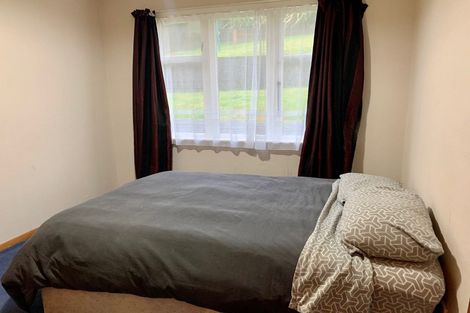 Photo of property in 129 Broderick Road, Johnsonville, Wellington, 6037