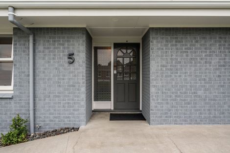 Photo of property in 5 Garrick Place, Beerescourt, Hamilton, 3200
