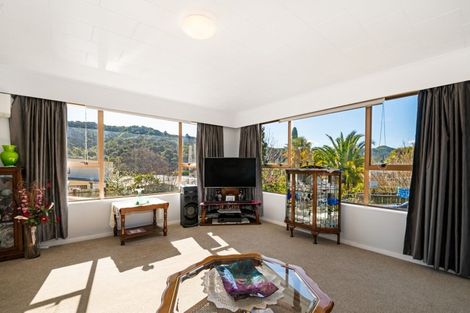 Photo of property in 131 Waikawa Road, Picton, 7220