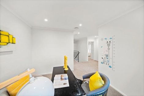 Photo of property in 3 Matairangi Avenue, Totara Heights, Auckland, 2105