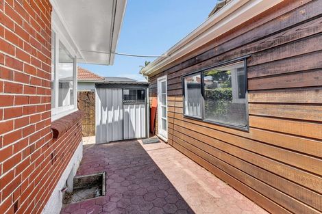 Photo of property in 1/5 Huia Road, Papatoetoe, Auckland, 2025
