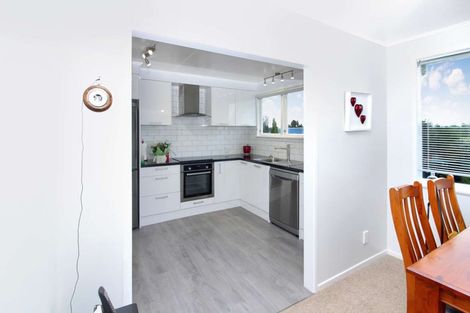 Photo of property in 13 Russell Street, Marton, 4710