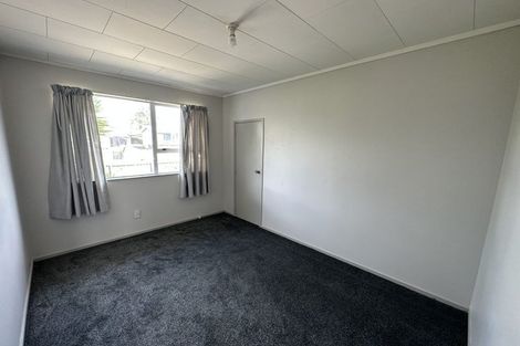 Photo of property in 4b John Walker Drive, Manurewa, Auckland, 2102