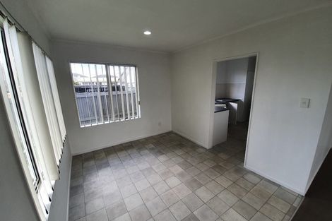Photo of property in 110 Gloucester Road, Manurewa, Auckland, 2102