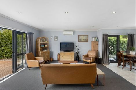 Photo of property in 209a Kenilworth Road, Mayfair, Hastings, 4122