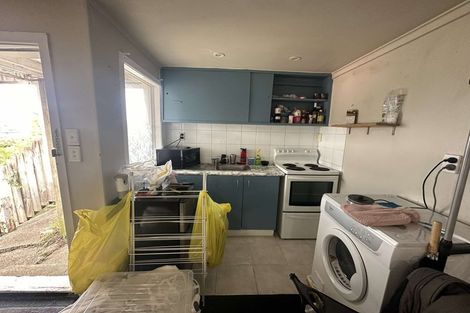 Photo of property in 122 Wallace Street, Mount Cook, Wellington, 6021