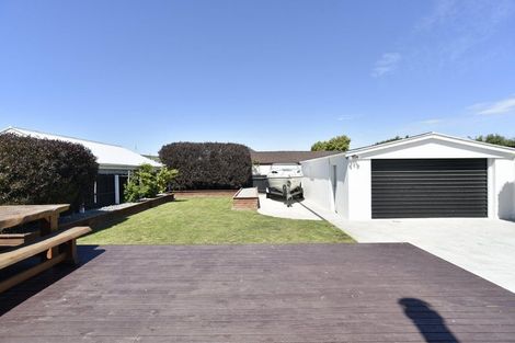 Photo of property in 9 Heathglen Avenue, Parklands, Christchurch, 8083