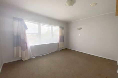 Photo of property in 5 Silver Birch Rise, Henderson, Auckland, 0612