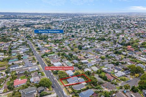 Photo of property in 100 Awaroa Road, Sunnyvale, Auckland, 0612