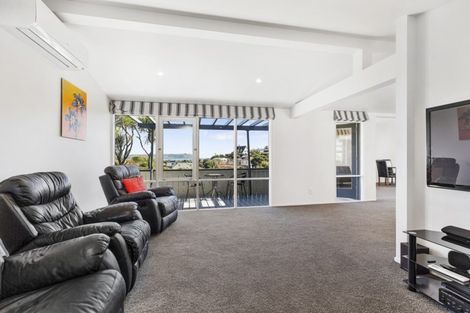 Photo of property in 19 Thornley Street, Titahi Bay, Porirua, 5022