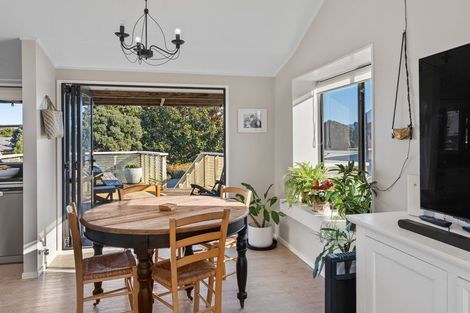 Photo of property in 279 Peka Peka Road, Peka Peka, Waikanae, 5391